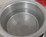 A picture of step 1 of Mutton donne biriyan.