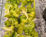Foto del paso 1 de la receta: Tortilla de brócoli 🥦 (al horno)