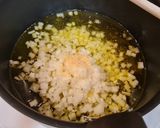 Foto del paso 2 de la receta Salchichas guisadas con patatas y zanahorias