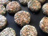 ફણગાવેલા કઠોળ ની ટીક્કી (Fangavela Kathol Tikki Recipe In Gujarati)
