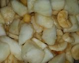 A picture of step 3 of Fruit chaat.