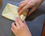 Foto langkah ke 4 dari resep Risoles Rogout Lipat Amplop.