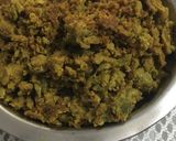 A picture of step 4 of Matar paratha.