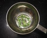 A picture of step 9 of Tomato Chilli Chutney - Quick & Easy Recipe for Idlis.