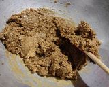 स्वादिष्ट तिळगुळ वडी (Tilgul Vadi Recipe In Marathi) रेसिपी स्टेप 6 फोटो 