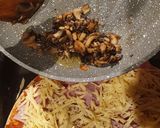 Foto del paso 5 de la receta: Pizza 🍕 con masa lista 😅