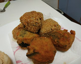 Foto del paso 4 de la receta: Croquetas de txipirones en su tinta