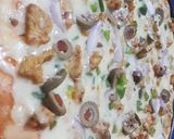 A picture of step 8 of BBQ Pizza.