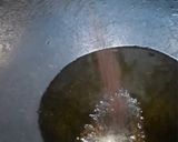 A picture of step 4 of Morkali Upma.