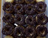 Foto langkah ke 4 dari resep Donat ceres empuk.