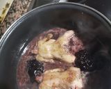 Foto del paso 3 de la receta: Codornices al vino tinto y arándanos