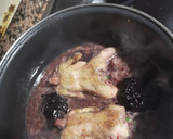 Foto del paso 3 de la receta: Codornices al vino tinto y arándanos