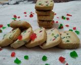 A picture of step 6 of Tutti fruti cookies.