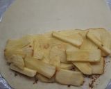 Foto del paso 3 de la receta: Calzon económico de manzanas