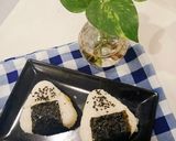 Foto langkah ke 5 dari resep Onigiri Telur.