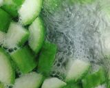Hình bước làm 2 của món Bí xanh luộc