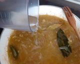 Foto del paso 6 de la receta Muslos de pollo en salsa de cebolla