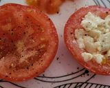 Foto del paso 2 de la receta: Tomates rellenos de queso 🍅🍽