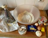 Fokhagymás - sajtos pogácsa recept fázis 1 fotója