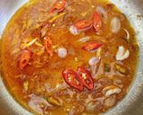 Hình bước làm 2 của món Cá Nục Kho Măng