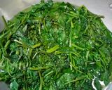 Foto langkah ke 2 dari resep 1. Sayur Bobor Kangkung.
