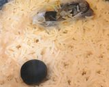 صورة لخطوة 3 من وصفة صينية رز بالقشطة طبقه دجاج بالوسط 😋