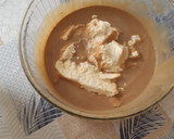 Foto del paso 4 de la receta: Helado de café capuchino con trocitos de chocolate