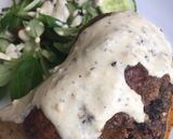 Töltött csirkecomb borsmártással🐓🍗🥗 recept fázis 6 fotója