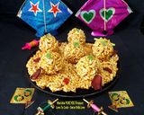तिल मुरमुरा चिक्की लड्डू (Til murmura chikki laddu recipe in Hindi) रेसिपी चरण 4 फोटो