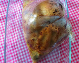 Foto del paso 9 de la receta: Pollo alexis Urrutia en bolsa al horno con patatas fritas