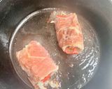 Une image de l'étape 4 de Ballotin de loup de mer farci en croûte de jambon cru, sauce curry / coco 🐠🥥.