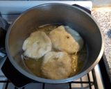 Foto del paso 2 de la receta: Tortas fritas fáciles 😋