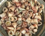 Foto langkah ke 3 dari resep Sambal cumi masak daun melinjo.