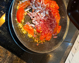 Foto del paso 7 de la receta: Alcachofas salteadas con jamón bacon y tomate