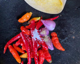 Foto langkah ke 2 dari resep Sambal bawang (sambal pelengkap sajian utama).