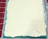 Foto langkah ke 6 dari resep Blue Velvet Roll Cake / Bolu Gulung Blue Velvet.