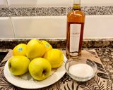 Foto del paso 1 de la receta: Pastel con crema y manzanas asadas “sin gluten” (Cake with cream and roasted apples “gluten-free”)