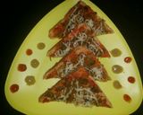 A picture of step 4 of Chinese Pizza.