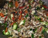 Foto langkah ke 4 dari resep Orak Arik Cabe Tongkol.