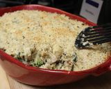 A picture of step 6 of Alfredo casserole with spinaches, mushroom and broccoli.