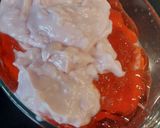 A picture of step 7 of Fruit and Jelly Custard.
