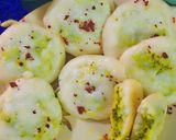 A picture of step 7 of Rava Yogurt Stuffed Idli.