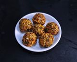 A picture of step 7 of Mix Veg Mangode.
