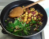 A picture of step 7 of Kanda Poha.