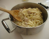 Foto del paso 6 de la receta: Tallarines con magro, queso y salsa agridulce