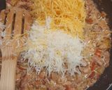 Mediterrán raguval töltött batyuk ropogós krumplival és sajtszósszal recept fázis 2 fotója