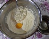 Foto langkah ke 3 dari resep Kue kering keju manis renyah dan tahan lama.