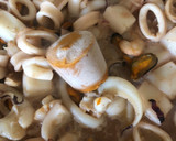 Foto del paso 11 de la receta: Arroz con sepia y calamares