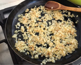 Foto del paso 1 de la receta: Guiso de zapallitos con carne molida