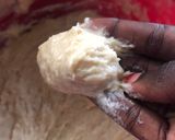 A picture of step 4 of Nigerian Buns.